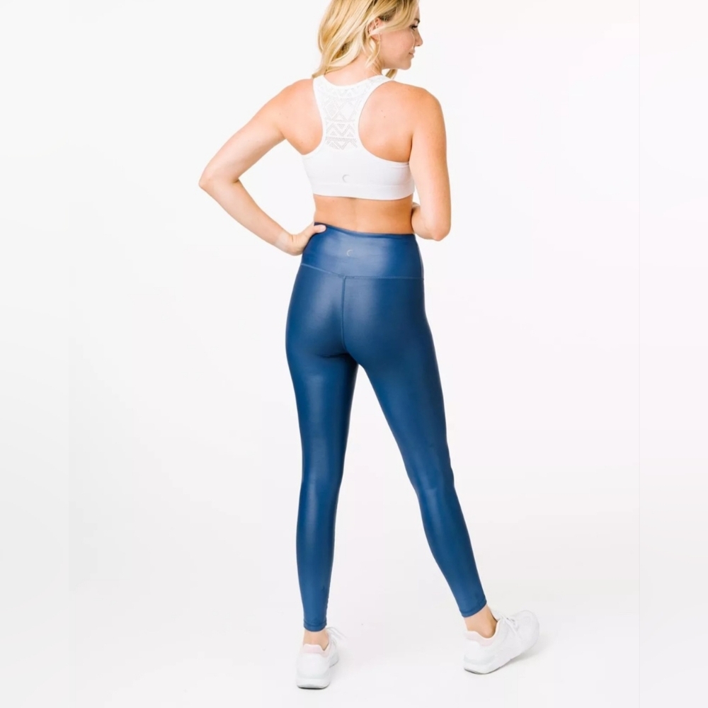 Zyia Active Ocean Metallic Light N Tight Hi Rise Leggings 7/8 Size 12